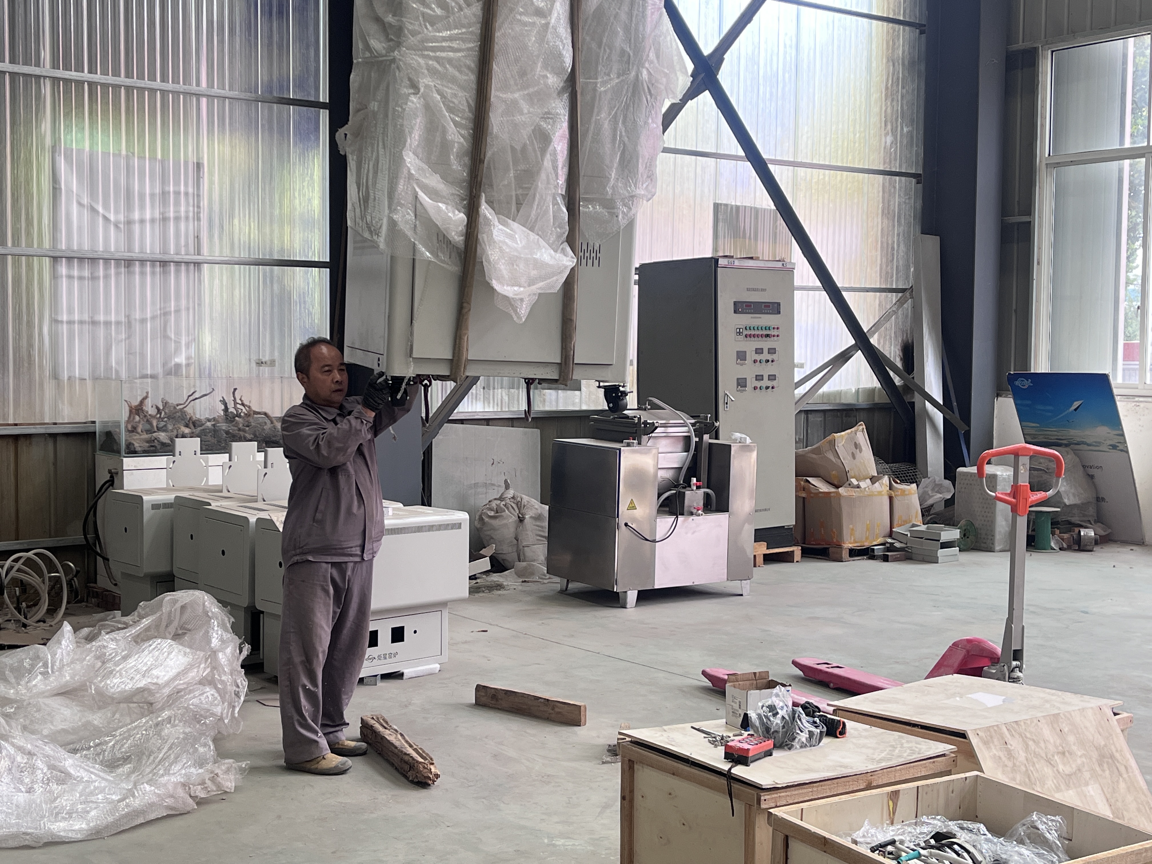 װ�䳵����������